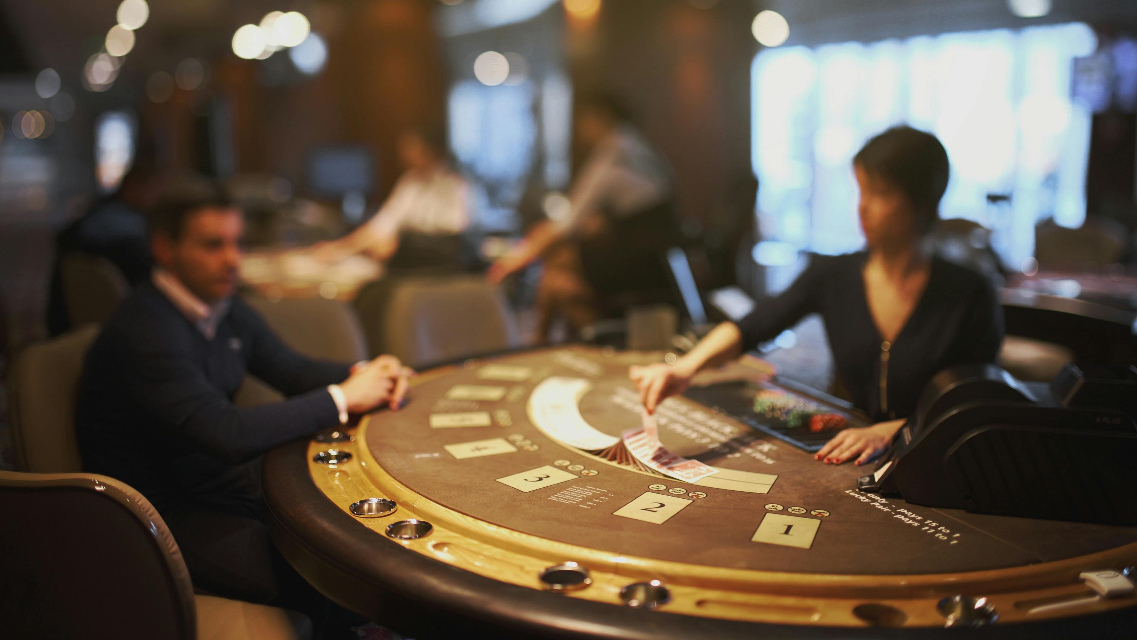 live 888 မိုဘိုင်းအက်ပ် Slots နှင့် Sportsbook ဂိမ်းများ မြန်မာဘာသာ interface
